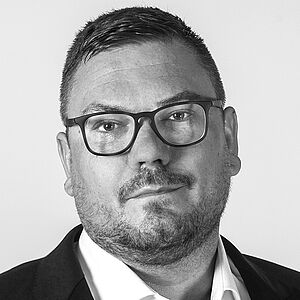 Camlog Veranstaltung Referent Sebastian Kollert Camlog Produktspezialist