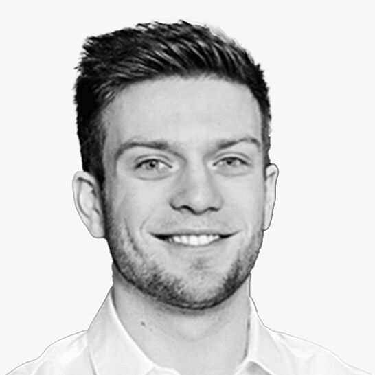 [Translate to Deutsch:] Portraitbild des Referenten in schwarz-weiß, Dr. Nicolas Schmit