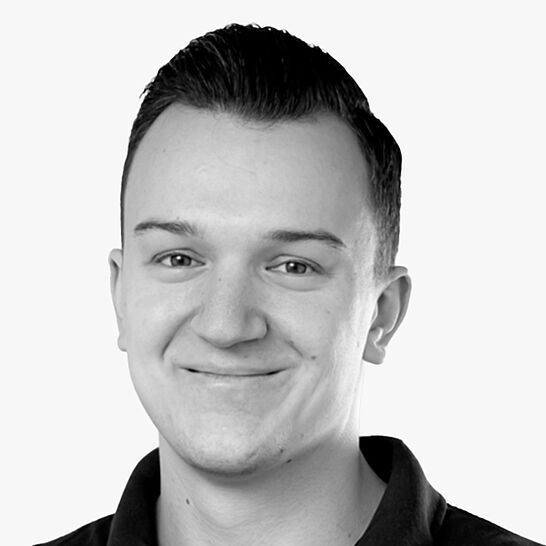 [Translate to Deutsch:] Portraitbild des Referenten in schwarz-weiß, Dr. Kranz