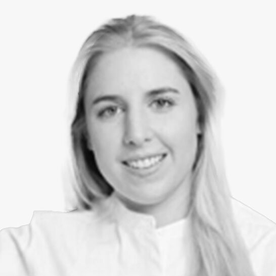 [Translate to Deutsch:] Portraitbild des Referenten in schwarz-weiß, DDr. Weber