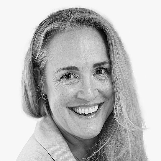 Portraitbild des Referenten in schwarz-weiß, Nanny Glück